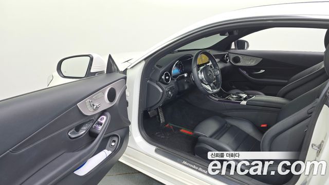 Mercedes-Benz C-Class (W205) C200 Coupe 2020 — фото 10