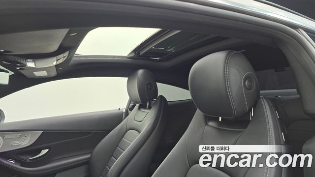 Mercedes-Benz C-Class (W205) C200 Coupe 2020 — фото 16