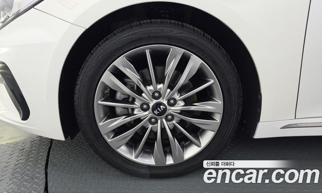 Kia K5 (II) 2.0 Noblesse 2020 — фото 5