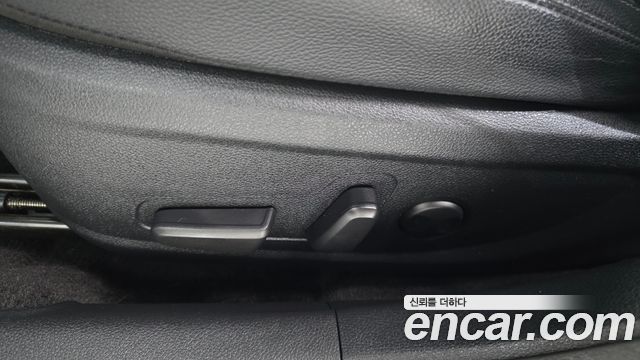Kia K5 (II) 2.0 Noblesse 2020 — фото 31