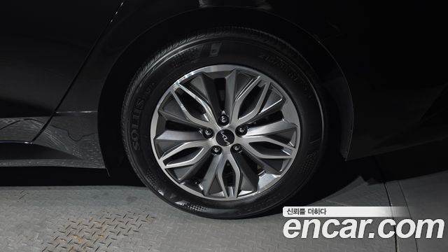 Kia K5 Hybrid (III) Noblesse 2022 — фото 21