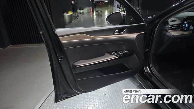 Kia K5 Hybrid (III) Noblesse 2022 — фото 24