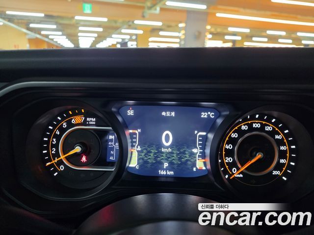 Jeep Wrangler (JL) 2.0 Sahara 4Door 2026 — фото 4