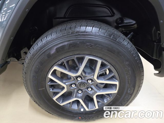 Jeep Wrangler (JL) 2.0 Sahara 4Door 2026 — фото 12