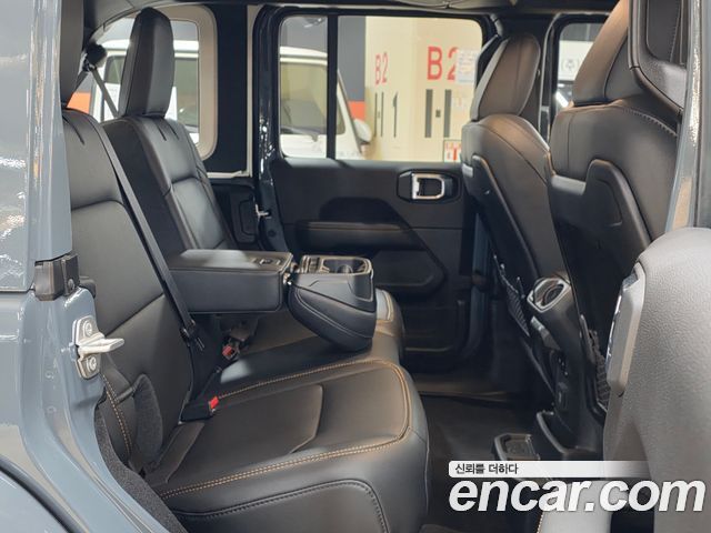 Jeep Wrangler (JL) 2.0 Sahara 4Door 2026 — фото 19