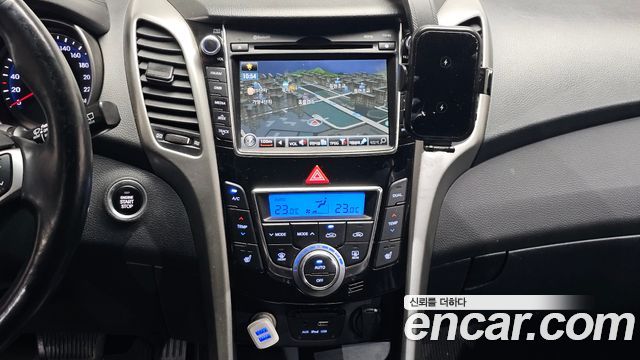 Hyundai i30 2.0 PYL 2015 — фото 19