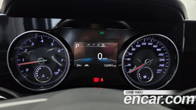 Hyundai Grandeur (IG) 3.0 LPi Rent Car Modern 2023 — фото 8