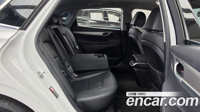Hyundai Grandeur (IG) 3.0 LPi Rent Car Modern 2023 — фото 11