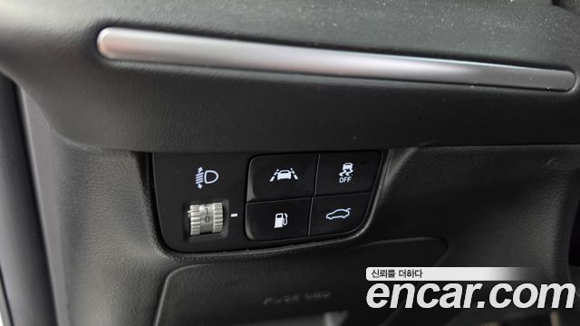Hyundai Grandeur (IG) 3.0 LPi Rent Car Modern 2023 — фото 18