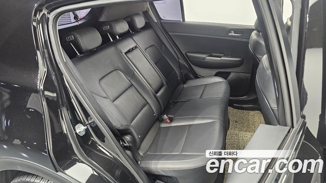 Kia Sportage (IV) Diesel 1.7 2WD Trendy 2018 — фото 11