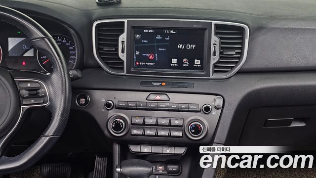 Kia Sportage (IV) Diesel 1.7 2WD Trendy 2018 — фото 14