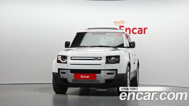 Land Rover Defender (L663) 110 D250 SE 2023 — фото 3