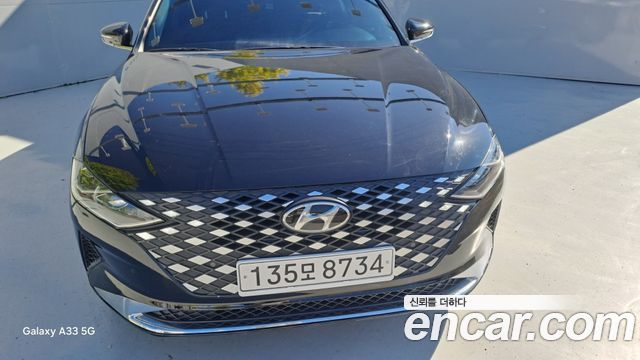 Hyundai Grandeur (IG) 3.0 LPi Rent Car Modern
