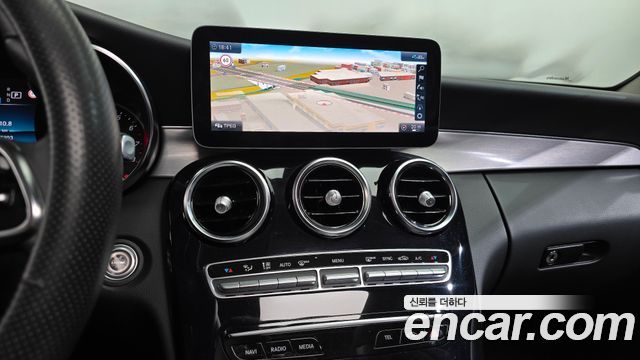 Mercedes-Benz C-Class (W205) C200 Avantgarde 2020 — фото 13