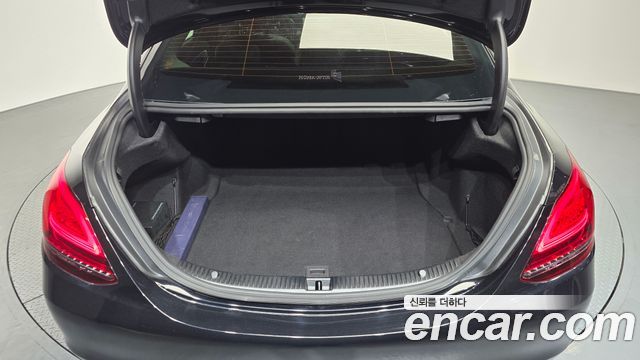 Mercedes-Benz C-Class (W205) C200 Avantgarde 2020 — фото 19