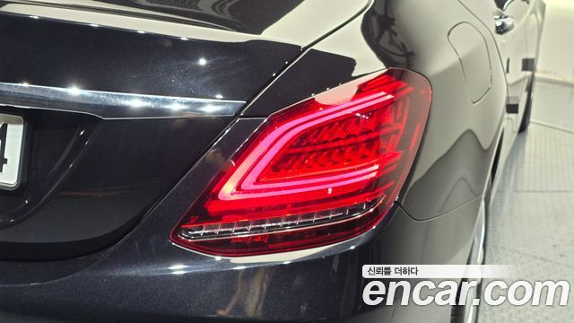 Mercedes-Benz C-Class (W205) C200 Avantgarde 2020 — фото 23
