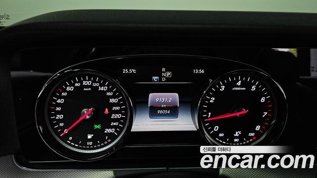 Mercedes-Benz E-Class (W213) E200 Avantgarde 2017 — фото 8