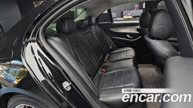 Mercedes-Benz E-Class (W213) E200 Avantgarde 2017 — фото 11