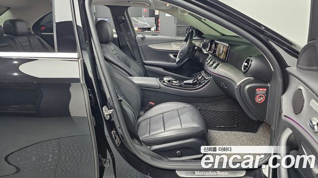 Mercedes-Benz E-Class (W213) E200 Avantgarde 2017 — фото 26
