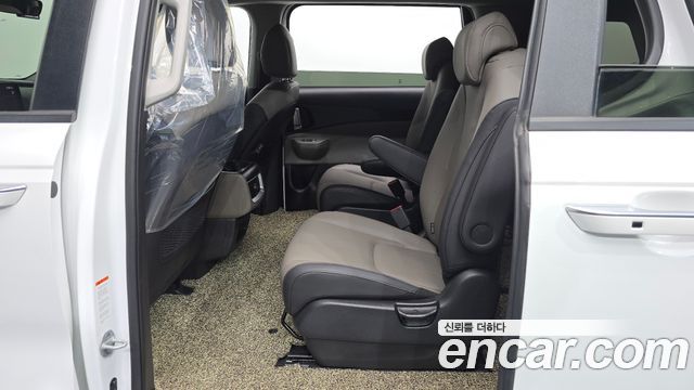 Kia Carnival (IV) Gasoline 9-Seater Prestige 2024 — фото 12