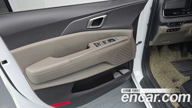 Kia Carnival (IV) Gasoline 9-Seater Prestige 2024 — фото 25