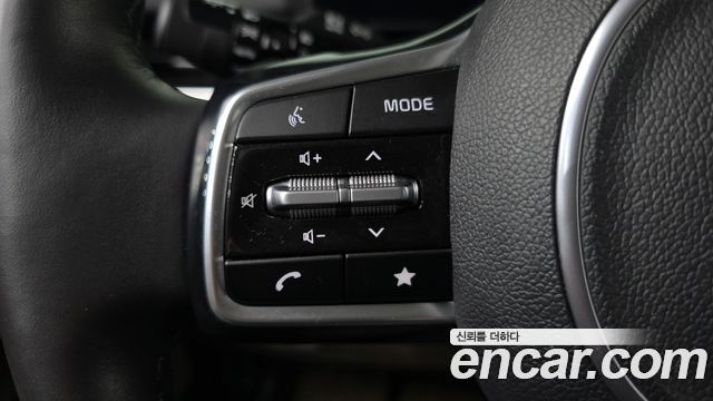 Kia Carnival (IV) Gasoline 9-Seater Prestige 2024 — фото 31