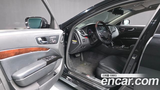 Kia K9 3.8 GDI VIP 2016 — фото 10