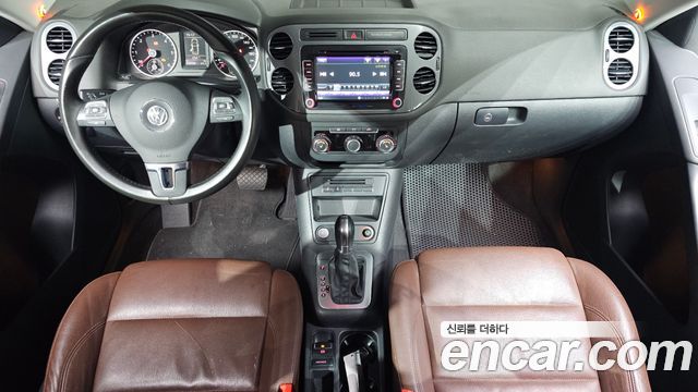 Volkswagen Tiguan 2.0 TDI Comfort 5N 2015 — фото 7