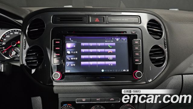 Volkswagen Tiguan 2.0 TDI Comfort 5N 2015 — фото 16
