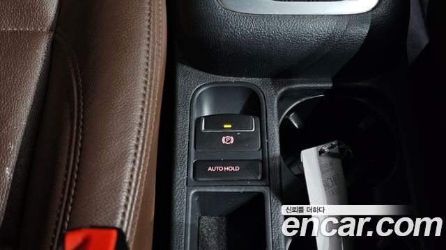Volkswagen Tiguan 2.0 TDI Comfort 5N 2015 — фото 17