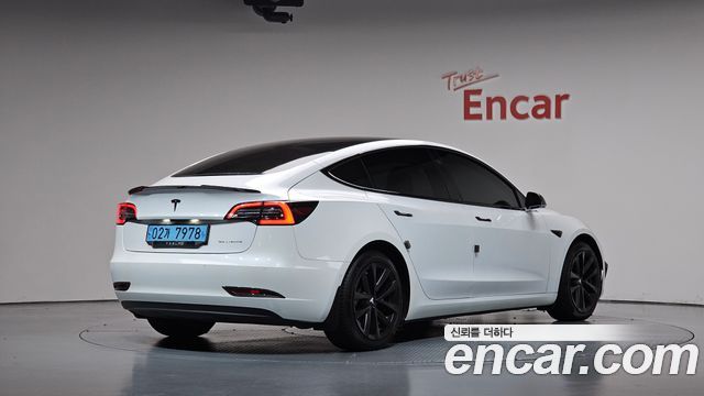 Tesla Model 3 Long Range AWD 2020 — фото 2