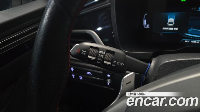 KG Mobility (SsangYong) Beautiful Korando Gasoline 1.5 2WD R-Plus 2021 — фото 21