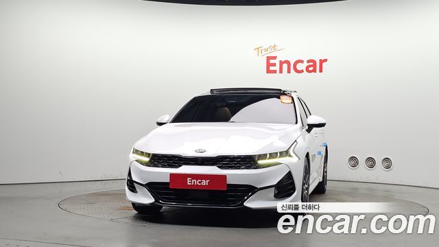 Kia K5 (III) 1.6 Turbo Signature 2021 — фото 3