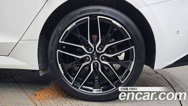 Kia K5 (III) 1.6 Turbo Signature 2021 — фото 21