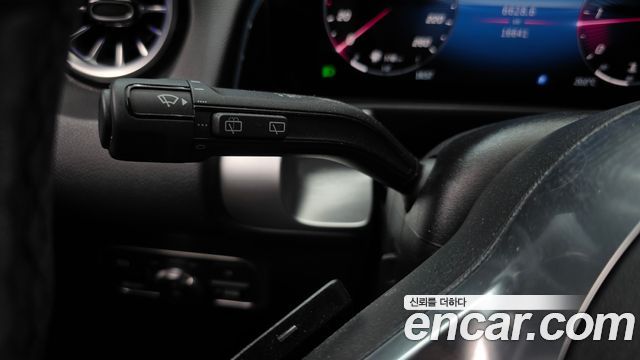 Mercedes-Benz GLB-Class (X247) GLB200 d 2024 — фото 18