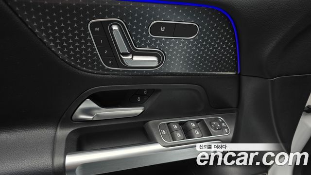 Mercedes-Benz GLB-Class (X247) GLB200 d 2024 — фото 19