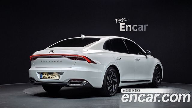 Hyundai Grandeur Hybrid (IG) Exclusive 2023 — фото 2