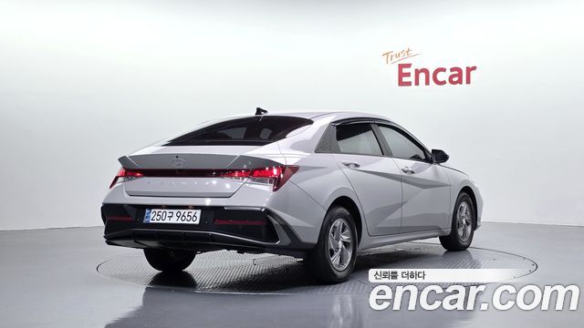 Hyundai Avante (CN7) 1.6 Smart 2025 — фото 2