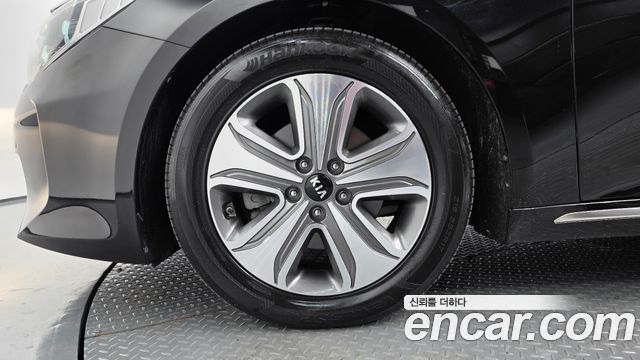 Kia K5 Hybrid (II) Noblesse Special 2016 — фото 5