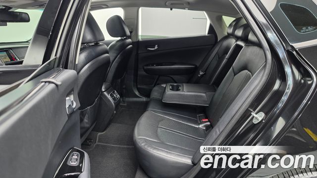 Kia K5 Hybrid (II) Noblesse Special 2016 — фото 15