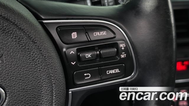 Kia K5 Hybrid (II) Noblesse Special 2016 — фото 17