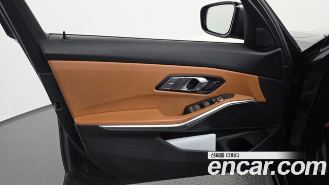BMW 3 Series (G20) 320i M Sport 2022 — фото 24