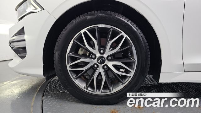 Kia K5 (III) 2.0 Prestige 2021 — фото 5