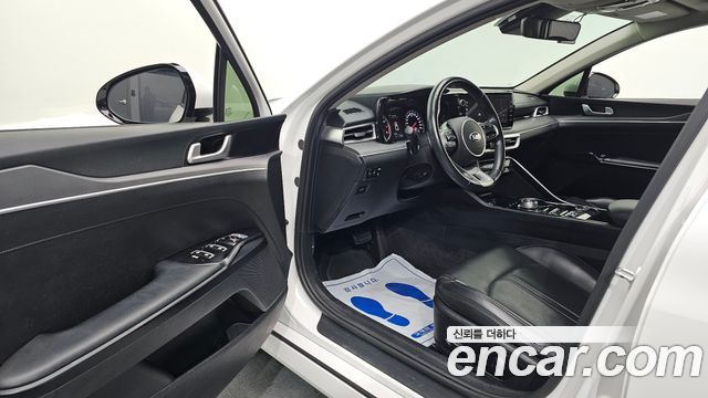Kia K5 (III) 2.0 Prestige 2021 — фото 10