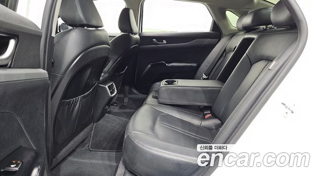 Kia K5 (III) 2.0 Prestige 2021 — фото 11