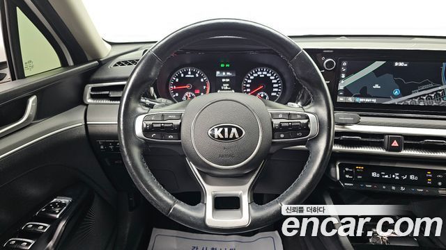 Kia K5 (III) 2.0 Prestige 2021 — фото 15
