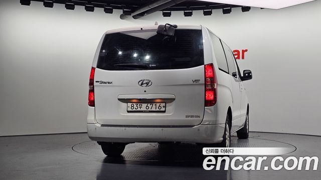 Hyundai Grand Starex Van 5-Seater Modern 2019 — фото 4
