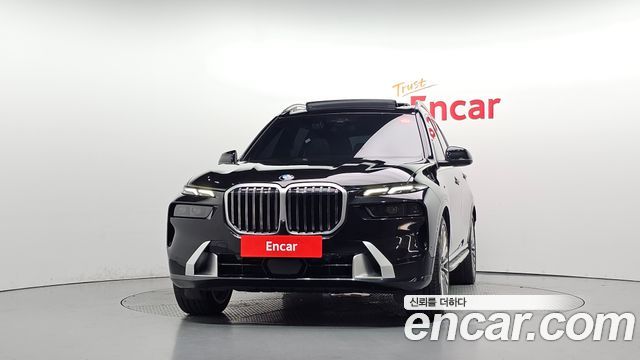 BMW X7 (G07) xDrive 40i Design Pure Excellence 6-Seater 2024 — фото 3