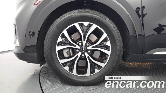 Kia Carnival (IV) Diesel 9-Seater Noblesse 2023 — фото 5