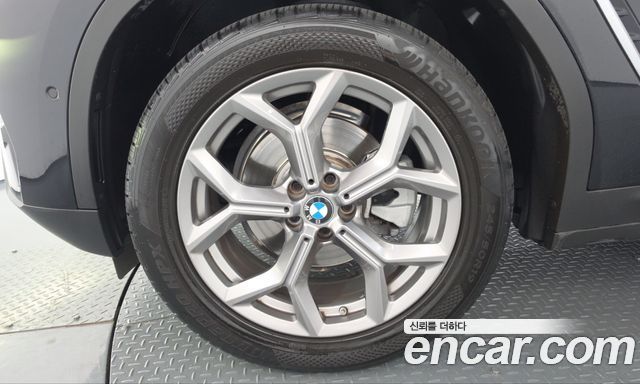 BMW X4 (G02) xDrive20i xLine 2022 — фото 5